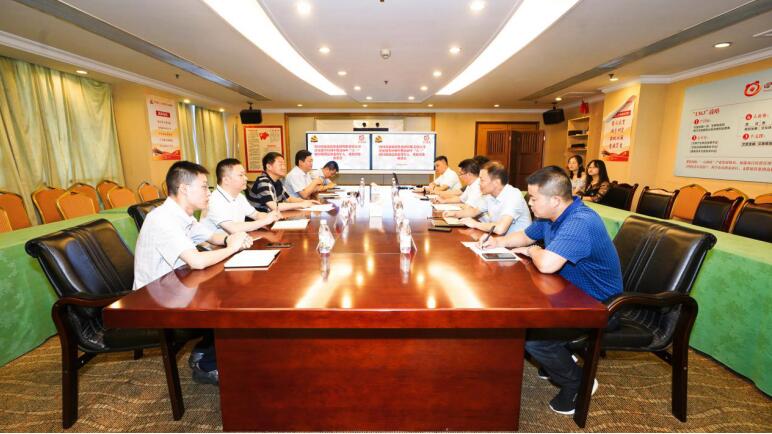 壹定发集团党委召开“八一”慰问座谈会