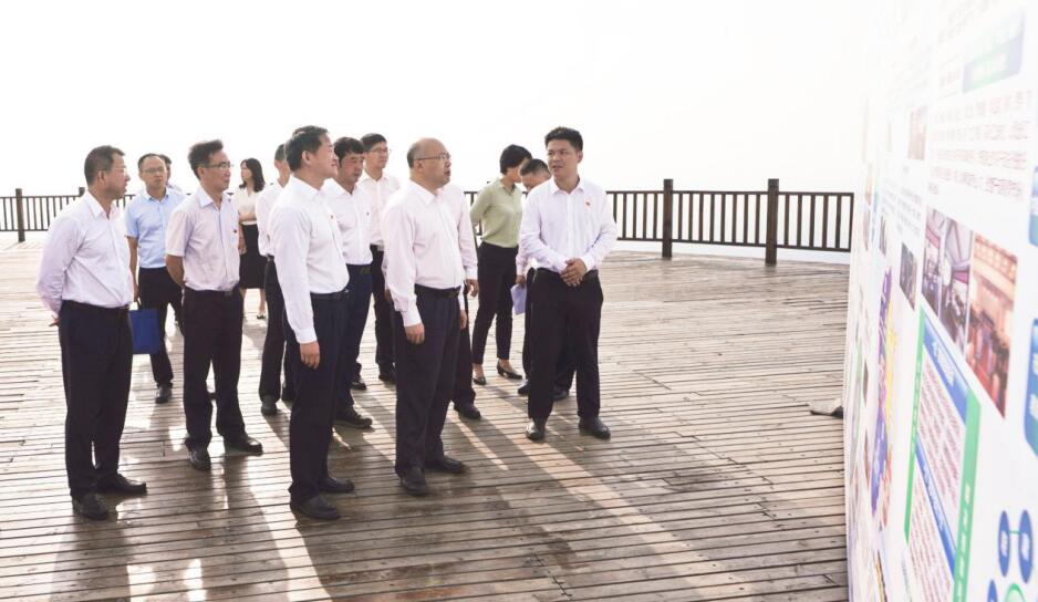 省委常委、组织部长王正谱到四川壹定发集团调研领导工作