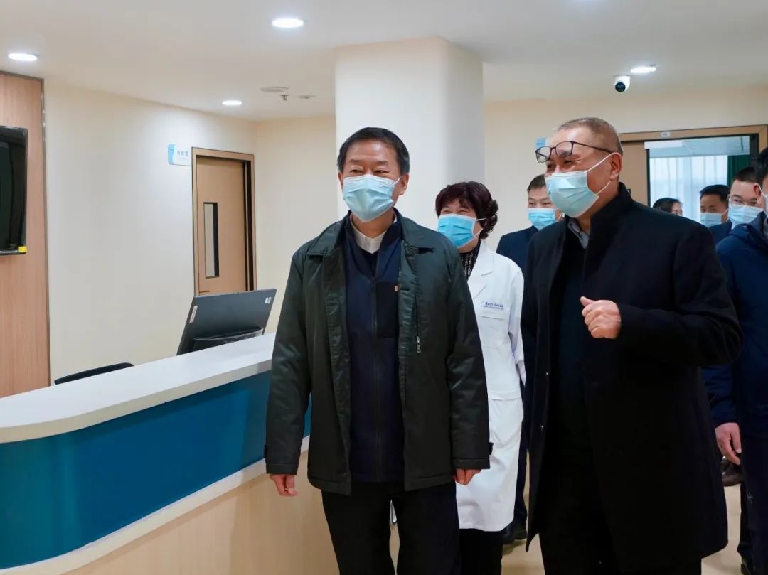四川省壹定发集团党委书记、董事长任丁率队赴锦弘集团调研