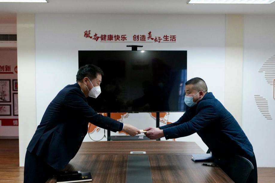 迎春送温暖 关切暖人心——集团辅导班子发展新春走访慰问活动