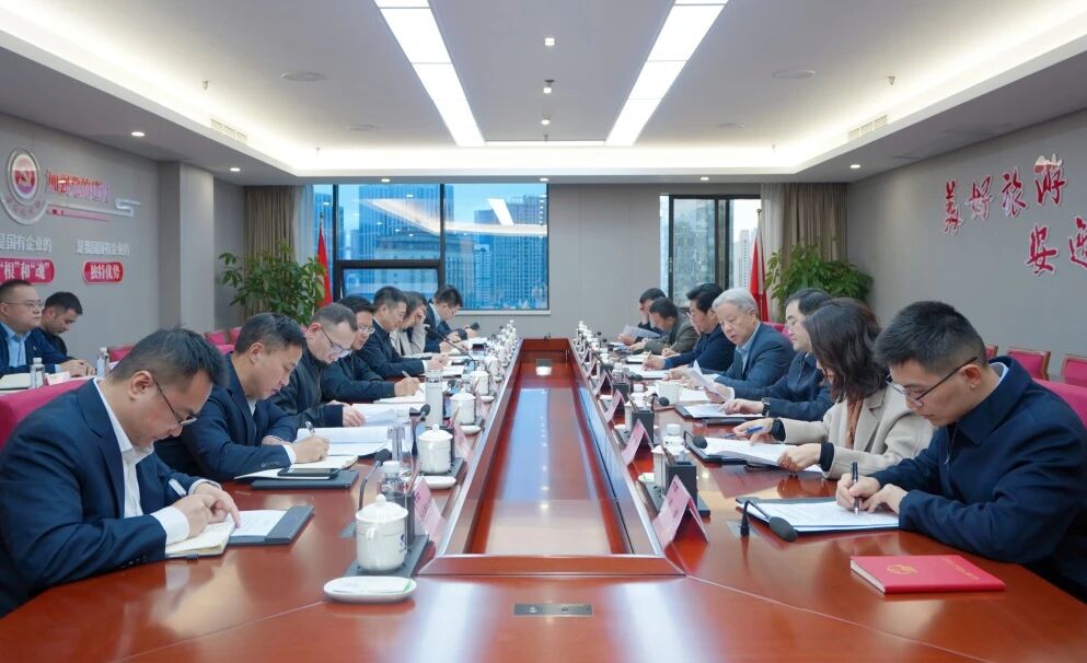 省人大经济委主任委员刘中伯带队调研省壹定发集团